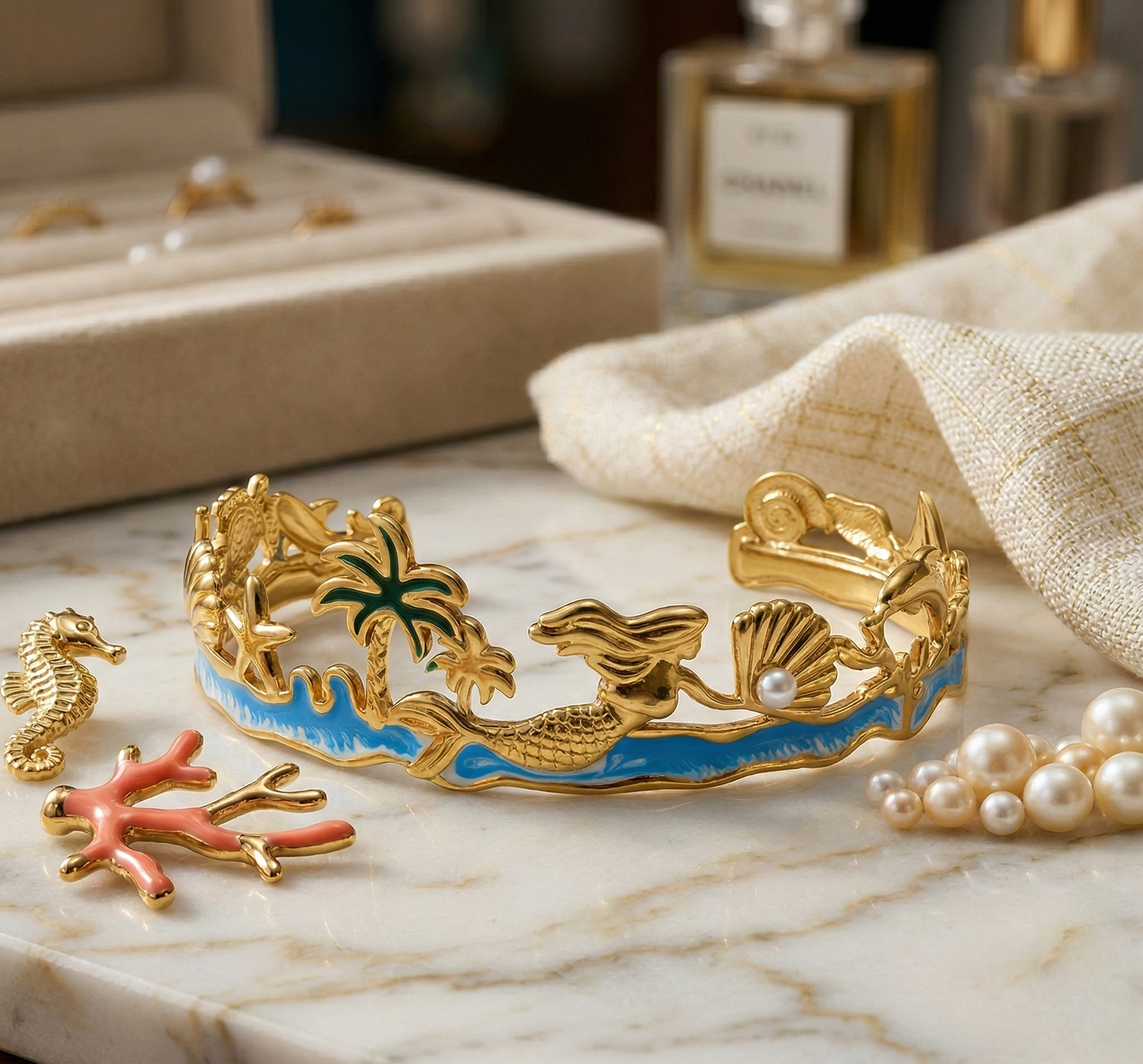 Ocean Crown Cuff